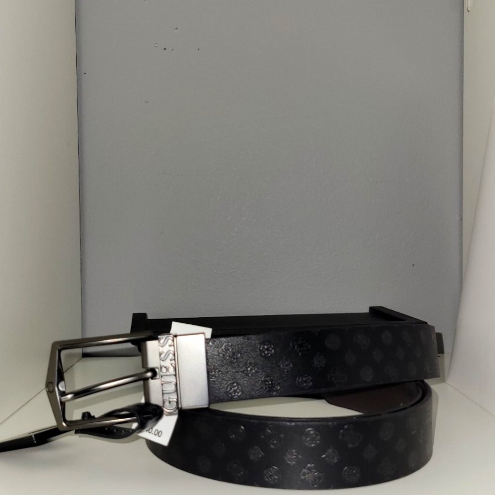 Guess belt